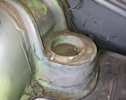 Зелений ВАЗ 2106, об'ємом двигуна 1.5 л та пробігом 38 тис. км за 549 $, фото 3 на Automoto.ua