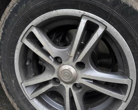 Зеленый ВАЗ 2106, объемом двигателя 1.6 л и пробегом 100 тыс. км за 900 $, фото 5 на Automoto.ua