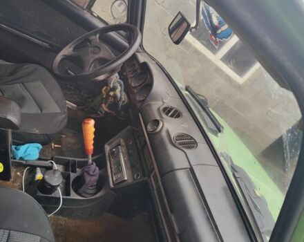 Зеленый ВАЗ 2106, объемом двигателя 1.5 л и пробегом 1000 тыс. км за 567 $, фото 4 на Automoto.ua