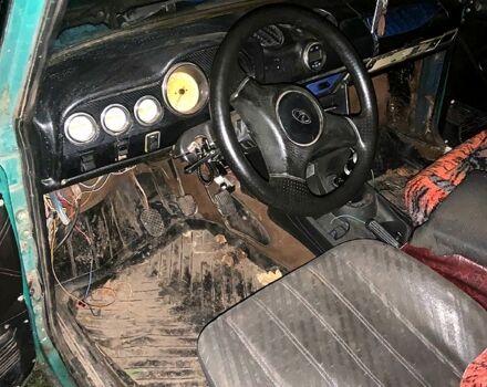 Зеленый ВАЗ 2106, объемом двигателя 1.3 л и пробегом 180 тыс. км за 330 $, фото 3 на Automoto.ua