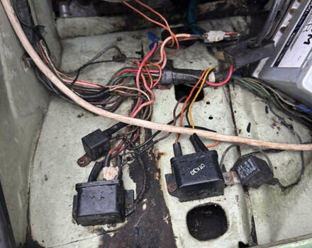 Зеленый ВАЗ 2106, объемом двигателя 1.45 л и пробегом 150 тыс. км за 465 $, фото 10 на Automoto.ua