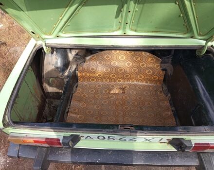 Зеленый ВАЗ 2106, объемом двигателя 1.3 л и пробегом 663 тыс. км за 300 $, фото 4 на Automoto.ua