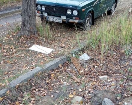 Зеленый ВАЗ 2106, объемом двигателя 1.5 л и пробегом 300 тыс. км за 238 $, фото 2 на Automoto.ua