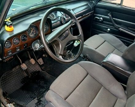 Зеленый ВАЗ 2106, объемом двигателя 1.3 л и пробегом 0 тыс. км за 850 $, фото 4 на Automoto.ua