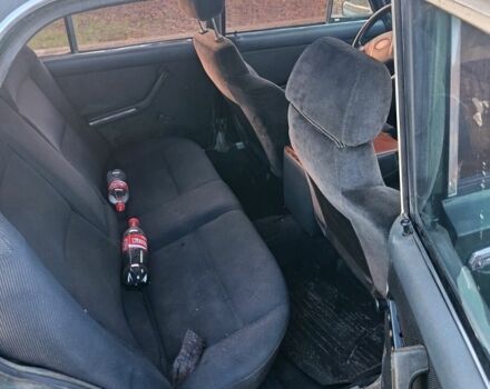 Зеленый ВАЗ 2106, объемом двигателя 1.6 л и пробегом 200 тыс. км за 477 $, фото 6 на Automoto.ua