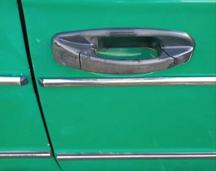 Зеленый ВАЗ 2106, объемом двигателя 1.45 л и пробегом 87 тыс. км за 1100 $, фото 4 на Automoto.ua