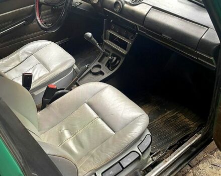 Зеленый ВАЗ 2106, объемом двигателя 1.5 л и пробегом 0 тыс. км за 900 $, фото 2 на Automoto.ua