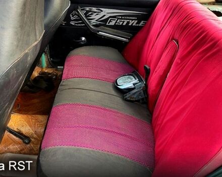 Зелений ВАЗ 2106, об'ємом двигуна 1.6 л та пробігом 0 тис. км за 375 $, фото 5 на Automoto.ua