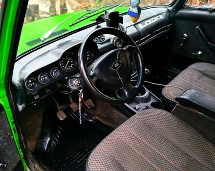 Зеленый ВАЗ 2106, объемом двигателя 1.6 л и пробегом 180 тыс. км за 500 $, фото 2 на Automoto.ua