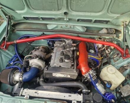 ВАЗ 2106 1988 в Славянске на Automoto.ua Зеленый ВАЗ 2106, объемом двигателя 1.6 л и пробегом 2 тыс. км за 3800 $, фото 3 на Automoto.ua