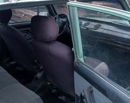 Зеленый ВАЗ 2106, объемом двигателя 0 л и пробегом 200 тыс. км за 300 $, фото 4 на Automoto.ua