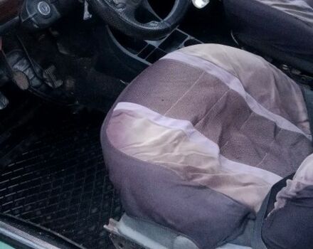 Зеленый ВАЗ 2106, объемом двигателя 0 л и пробегом 200 тыс. км за 300 $, фото 3 на Automoto.ua