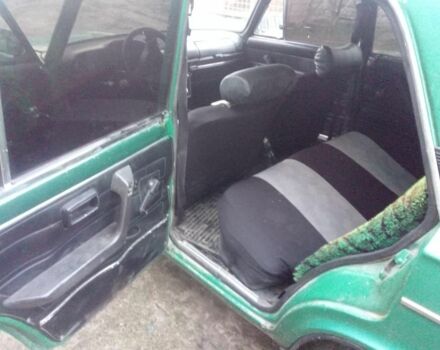 Зеленый ВАЗ 2106, объемом двигателя 0 л и пробегом 130 тыс. км за 618 $, фото 7 на Automoto.ua