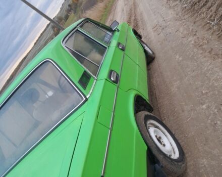 Зеленый ВАЗ 2106, объемом двигателя 1.6 л и пробегом 1 тыс. км за 618 $, фото 2 на Automoto.ua