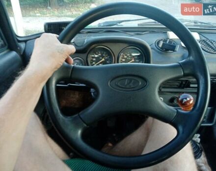 Зеленый ВАЗ 2106, объемом двигателя 1.6 л и пробегом 36 тыс. км за 950 $, фото 2 на Automoto.ua