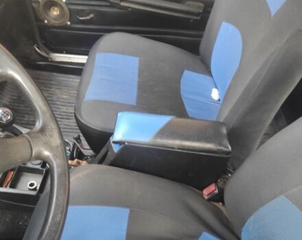 Зелений ВАЗ 2106, об'ємом двигуна 1.5 л та пробігом 120 тис. км за 947 $, фото 5 на Automoto.ua