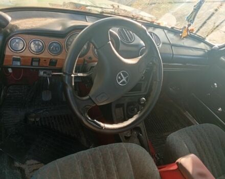 Зеленый ВАЗ 2106, объемом двигателя 1.3 л и пробегом 200 тыс. км за 263 $, фото 4 на Automoto.ua