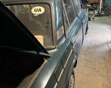 Зеленый ВАЗ 2106, объемом двигателя 1.6 л и пробегом 200 тыс. км за 1000 $, фото 2 на Automoto.ua