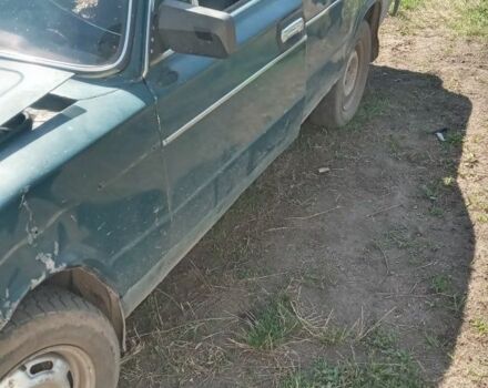 Зеленый ВАЗ 2106, объемом двигателя 1 л и пробегом 1000 тыс. км за 364 $, фото 1 на Automoto.ua