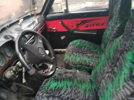Зеленый ВАЗ 2106, объемом двигателя 1 л и пробегом 110 тыс. км за 497 $, фото 1 на Automoto.ua