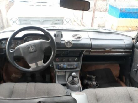 Зеленый ВАЗ 2106, объемом двигателя 1 л и пробегом 111 тыс. км за 237 $, фото 1 на Automoto.ua