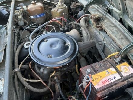 Зеленый ВАЗ 2106, объемом двигателя 1.3 л и пробегом 300 тыс. км за 594 $, фото 1 на Automoto.ua