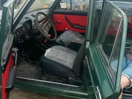ВАЗ 2106 1986 в Днепре (Днепропетровске) на Automoto.ua Зеленый ВАЗ 2106, объемом двигателя 0 л и пробегом 1000 тыс. км за 301 $, фото 1 на Automoto.ua