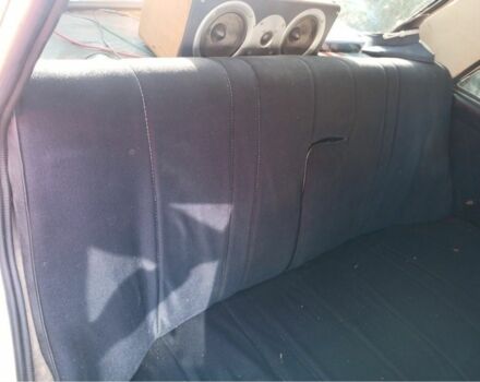 Оранжевый ВАЗ 2106, объемом двигателя 1.6 л и пробегом 280 тыс. км за 600 $, фото 3 на Automoto.ua