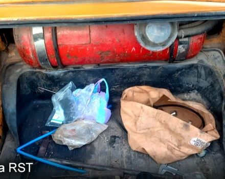 Помаранчевий ВАЗ 2106, об'ємом двигуна 1.5 л та пробігом 0 тис. км за 650 $, фото 1 на Automoto.ua