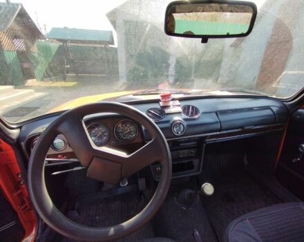 Оранжевый ВАЗ 2106, объемом двигателя 1.5 л и пробегом 42 тыс. км за 700 $, фото 4 на Automoto.ua