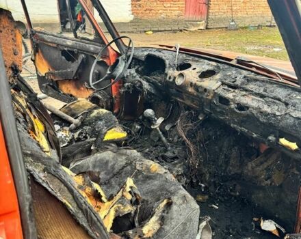 Оранжевый ВАЗ 2106, объемом двигателя 1.5 л и пробегом 390 тыс. км за 190 $, фото 5 на Automoto.ua