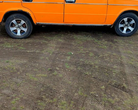 Оранжевый ВАЗ 2106, объемом двигателя 1.3 л и пробегом 0 тыс. км за 800 $, фото 2 на Automoto.ua