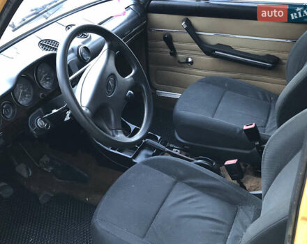 Оранжевый ВАЗ 2106, объемом двигателя 0 л и пробегом 245 тыс. км за 850 $, фото 5 на Automoto.ua