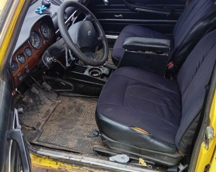 Оранжевый ВАЗ 2106, объемом двигателя 1 л и пробегом 150 тыс. км за 600 $, фото 4 на Automoto.ua