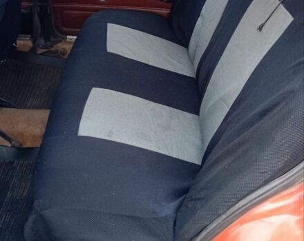 Оранжевый ВАЗ 2106, объемом двигателя 1.6 л и пробегом 105 тыс. км за 592 $, фото 5 на Automoto.ua