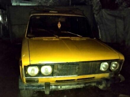 ВАЗ 2106 1978 у Мукачеве на Automoto.ua Помаранчевий ВАЗ 2106, об'ємом двигуна 15 л та пробігом 0 тис. км за 230 $, фото 1 на Automoto.ua