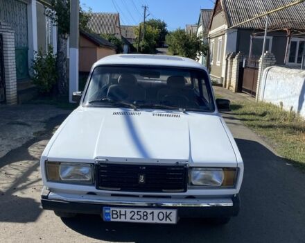 ВАЗ 2107 1984 в Березовке на Automoto.ua Белый ВАЗ 2107, объемом двигателя 1.5 л и пробегом 100 тыс. км за 850 $, фото 2 на Automoto.ua
