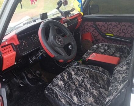 Белый ВАЗ 2107, объемом двигателя 1 л и пробегом 30 тыс. км за 700 $, фото 3 на Automoto.ua