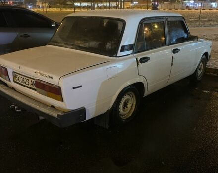 Белый ВАЗ 2107, объемом двигателя 1.5 л и пробегом 777 тыс. км за 900 $, фото 4 на Automoto.ua