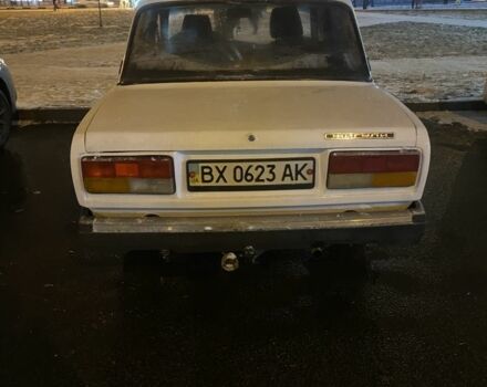 Белый ВАЗ 2107, объемом двигателя 1.5 л и пробегом 777 тыс. км за 900 $, фото 3 на Automoto.ua