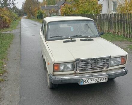 ВАЗ 2107 1994 в Шепетовке на Automoto.ua Белый ВАЗ 2107, объемом двигателя 1.5 л и пробегом 2 тыс. км за 700 $, фото 1 на Automoto.ua
