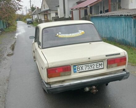 ВАЗ 2107 1994 в Шепетовке на Automoto.ua Белый ВАЗ 2107, объемом двигателя 1.5 л и пробегом 2 тыс. км за 700 $, фото 3 на Automoto.ua
