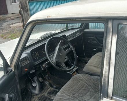ВАЗ 2107 1994 в Шепетовке на Automoto.ua Белый ВАЗ 2107, объемом двигателя 1.5 л и пробегом 2 тыс. км за 700 $, фото 4 на Automoto.ua