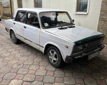 Белый ВАЗ 2107, объемом двигателя 1.5 л и пробегом 150 тыс. км за 400 $, фото 1 на Automoto.ua