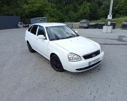 Белый ВАЗ 2107, объемом двигателя 1.6 л и пробегом 247 тыс. км за 1999 $, фото 2 на Automoto.ua