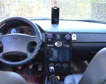 Белый ВАЗ 2107, объемом двигателя 1.6 л и пробегом 79 тыс. км за 4100 $, фото 3 на Automoto.ua