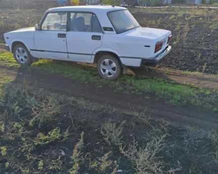 Білий ВАЗ 2107, об'ємом двигуна 1 л та пробігом 150 тис. км за 616 $, фото 9 на Automoto.ua