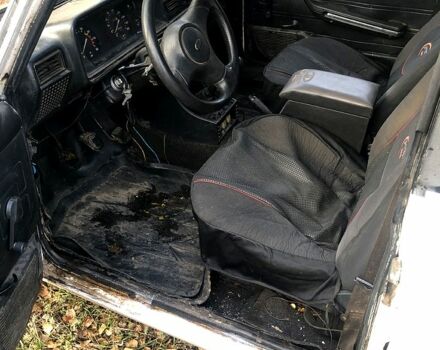 Белый ВАЗ 2107, объемом двигателя 1.5 л и пробегом 138 тыс. км за 590 $, фото 8 на Automoto.ua