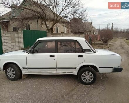 Белый ВАЗ 2107, объемом двигателя 1.5 л и пробегом 758 тыс. км за 1600 $, фото 1 на Automoto.ua