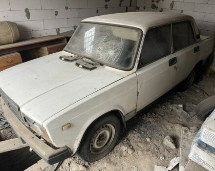 Білий ВАЗ 2107, об'ємом двигуна 1.5 л та пробігом 300 тис. км за 343 $, фото 1 на Automoto.ua